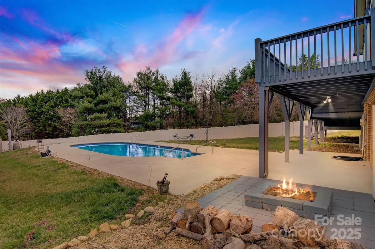 Hudson, NC 28638,4080 Quarry Estates RD