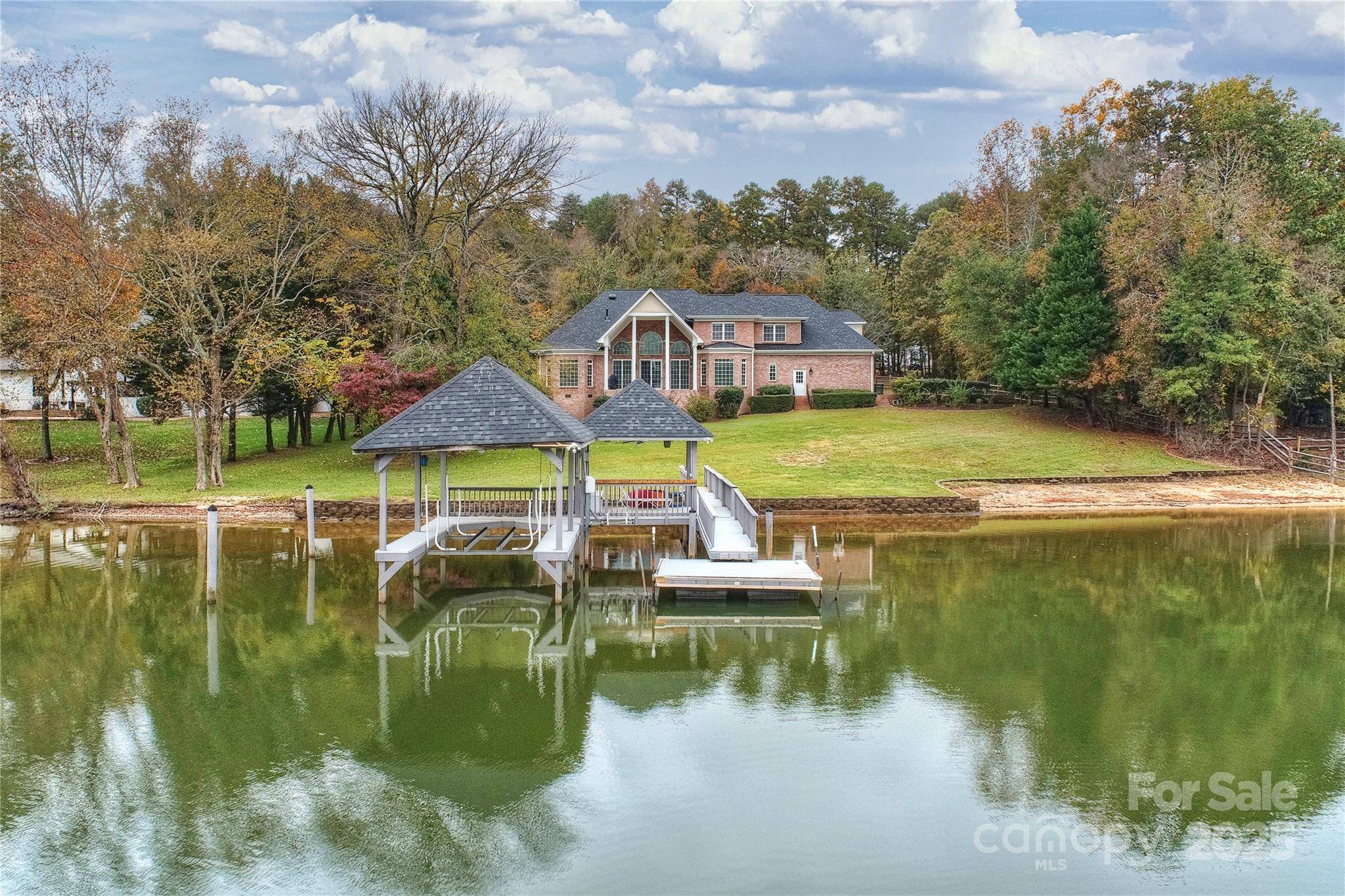 Fort Mill, SC 29708,2045 Driftwood CIR