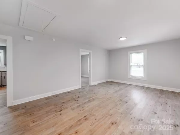 Kannapolis, NC 28081,1401 Birch ST