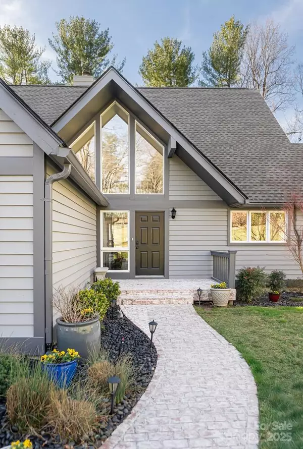 Flat Rock, NC 28731,155 Winding Meadows DR