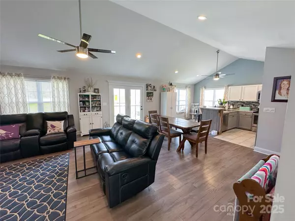 Statesville, NC 28625,108 Windrow LN