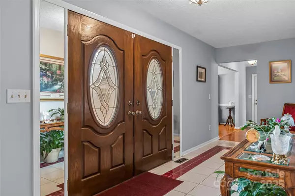 Morganton, NC 28655,3829 Norman RD