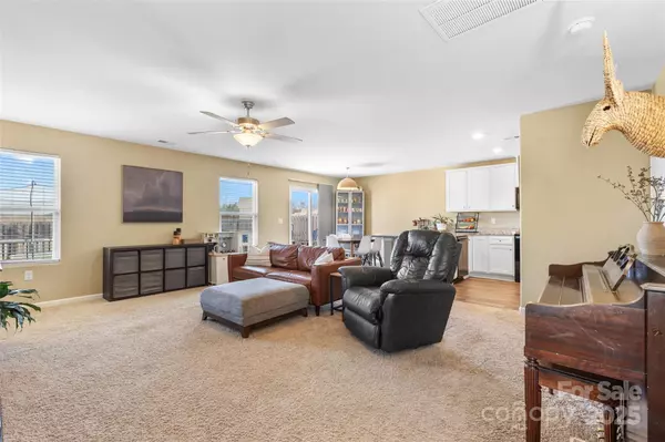 Kings Mountain, NC 28086,242 Belcaro DR