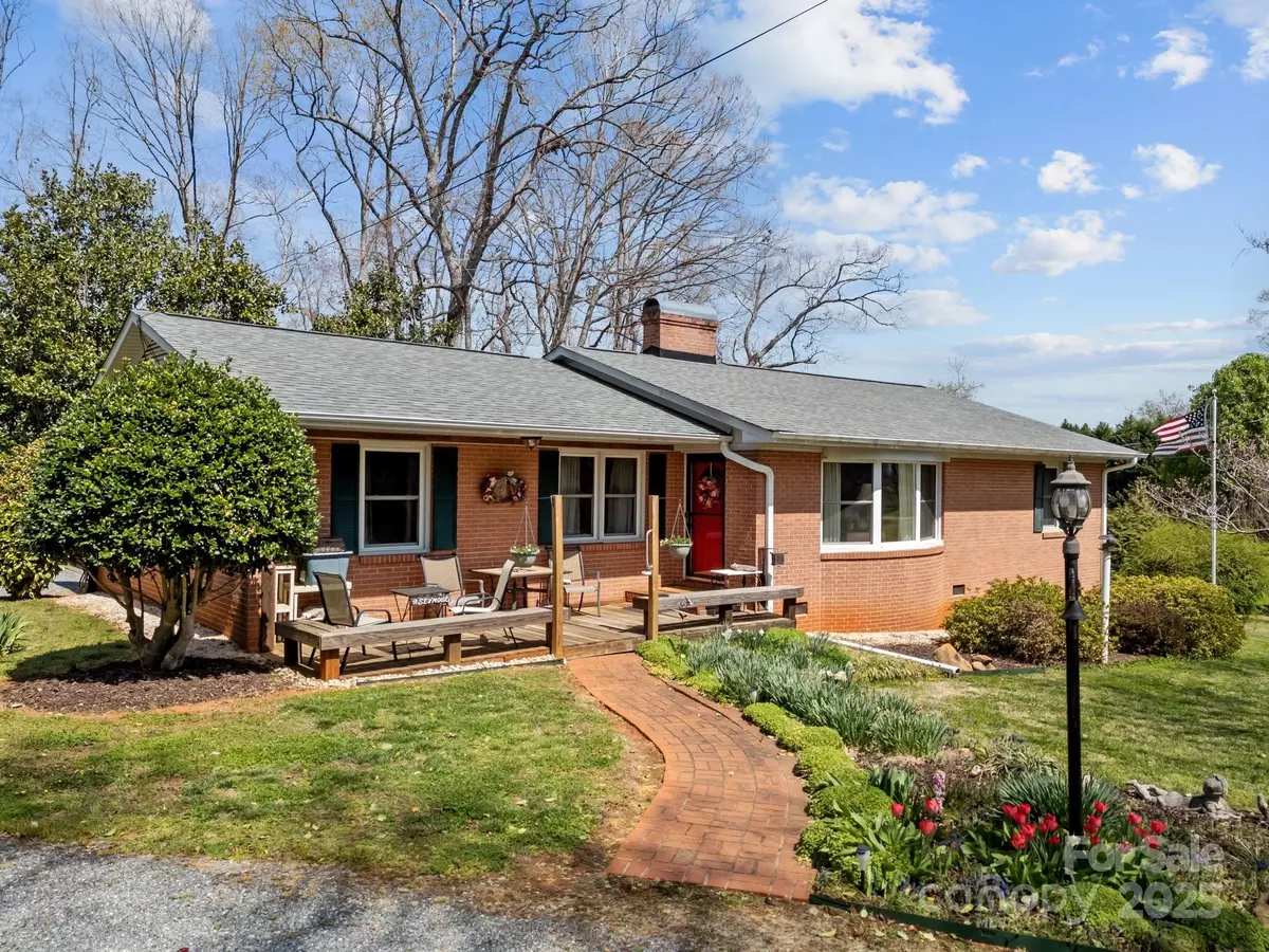 Forest City, NC 28043,127 Robin Hood DR