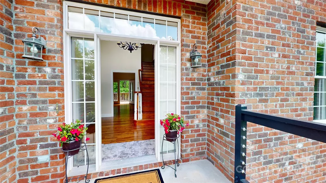 1064 Skye DR, Pisgah Forest, NC 28768
