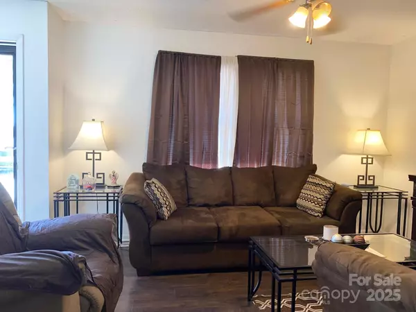 Lancaster, SC 29720,300 Kershaw ST