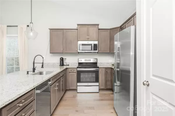 Mocksville, NC 27028,169 Turnberry DR