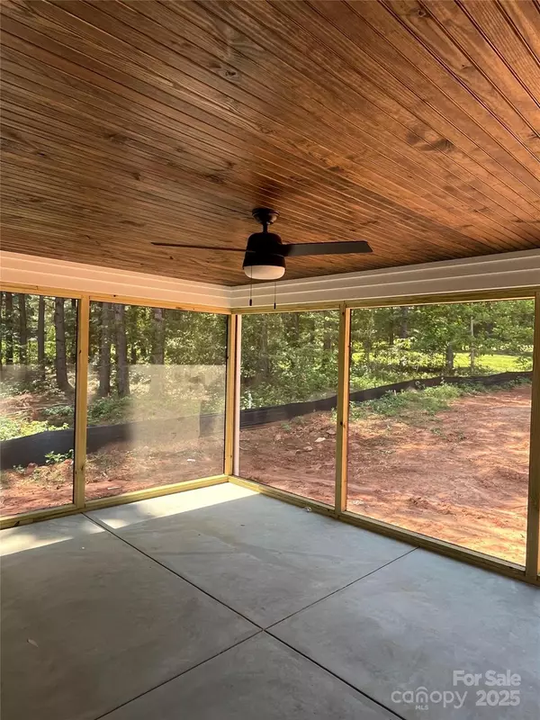 Denver, NC 28037,5947 Tipperary DR
