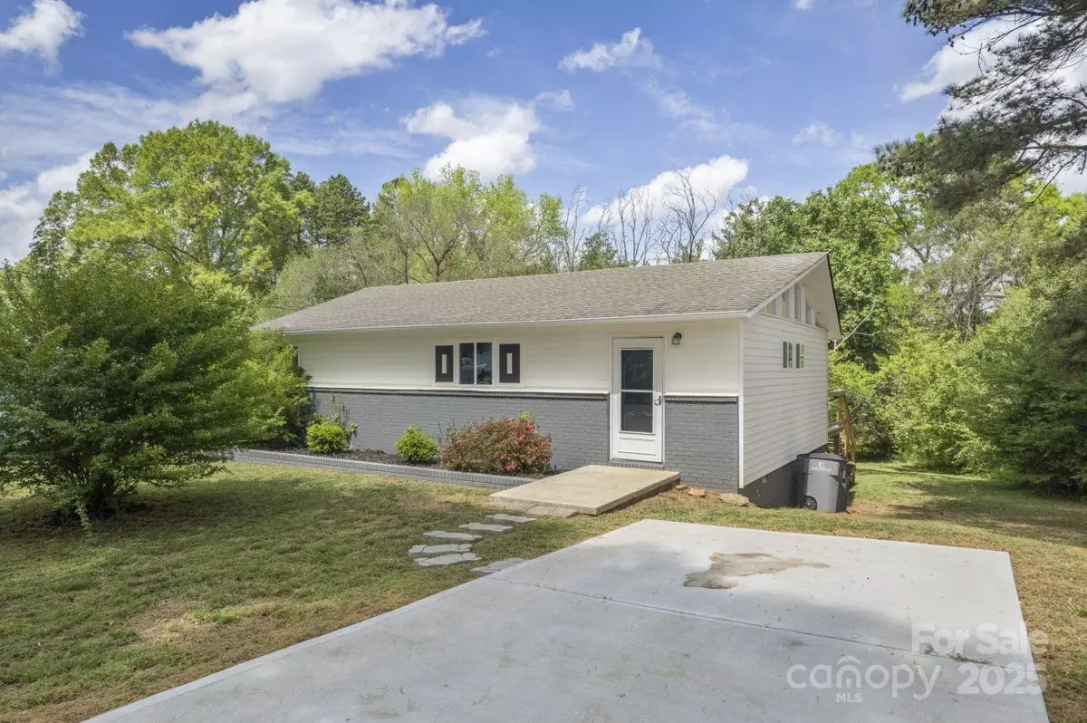 Kannapolis, NC 28083,2403 Earley CIR