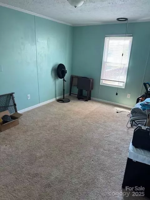 Morganton, NC 28655,111 Glendale ST