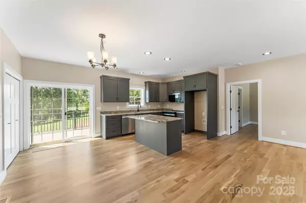 Morganton, NC 28655,2937 Frank Whisnant RD
