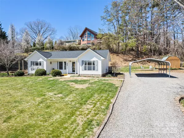 Weaverville, NC 28787,142 Reems Creek RD