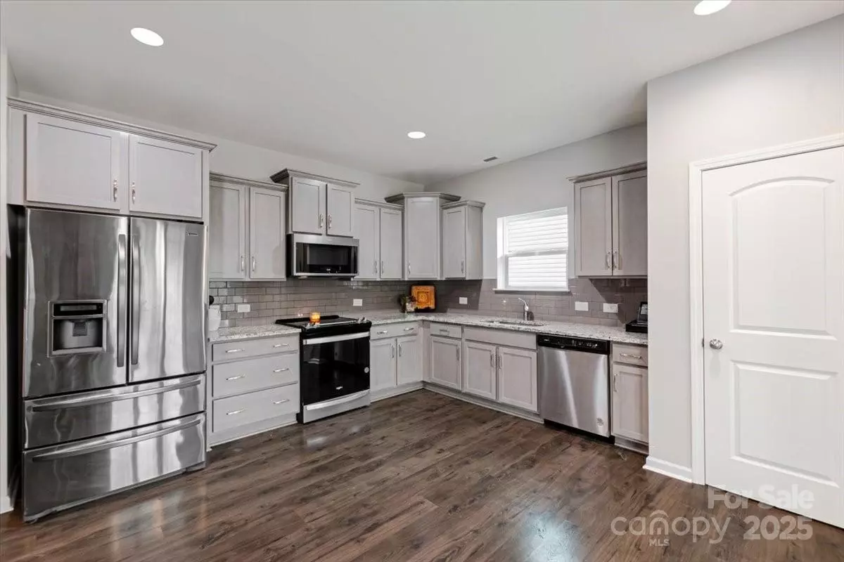 Mount Holly, NC 28120,5143 Arbordale WAY
