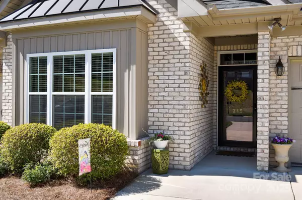 Winston Salem, NC 27127,345 Collingswood DR