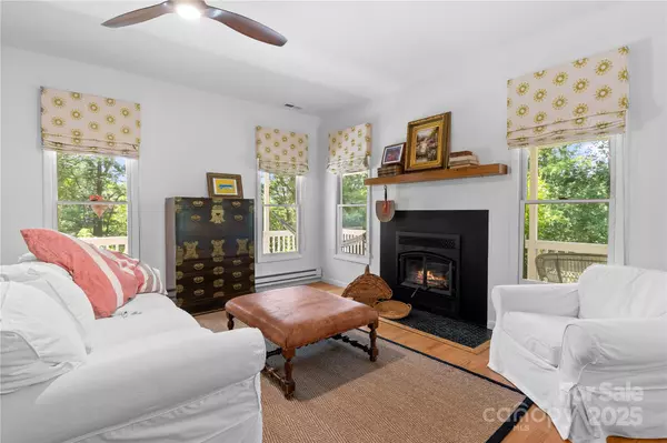 Clyde, NC 28721,109 Paradise CIR