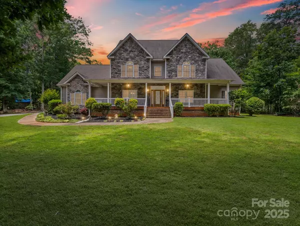 217 Blossom Hill RD, Lincolnton, NC 28092