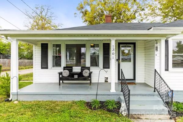 Kannapolis, NC 28083,1301 Jackson ST
