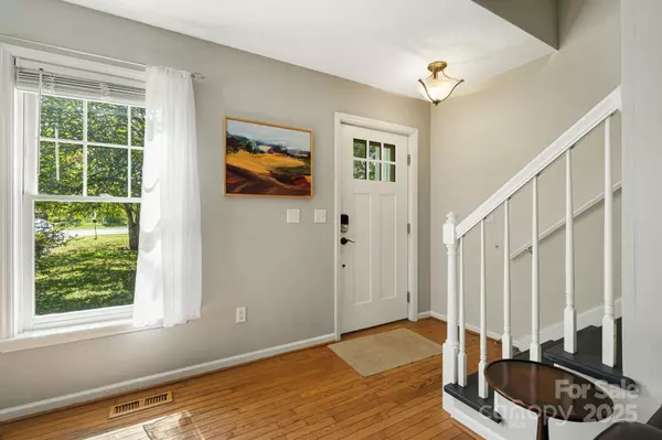 Alexander, NC 28701,40 Harold Sluder RD