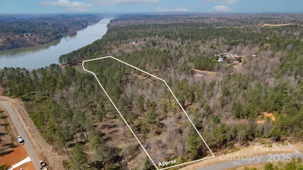 Granite Falls, NC 28630,000 Scenic LN #207