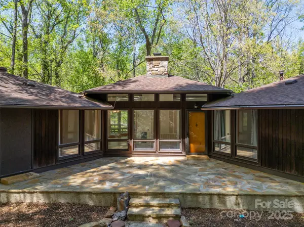 Tryon, NC 28782,320 Hillswick RD