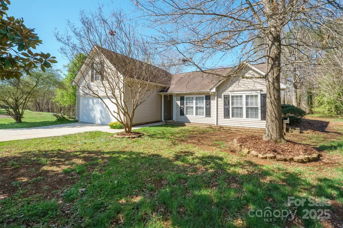 Concord, NC 28025,5291 Moonlight TRL SW