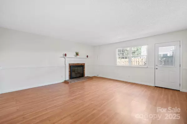 Charlotte, NC 28209,1205 Scaleybark RD #A