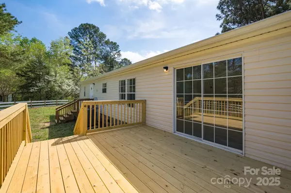 York, SC 29745,574 Pamela RD