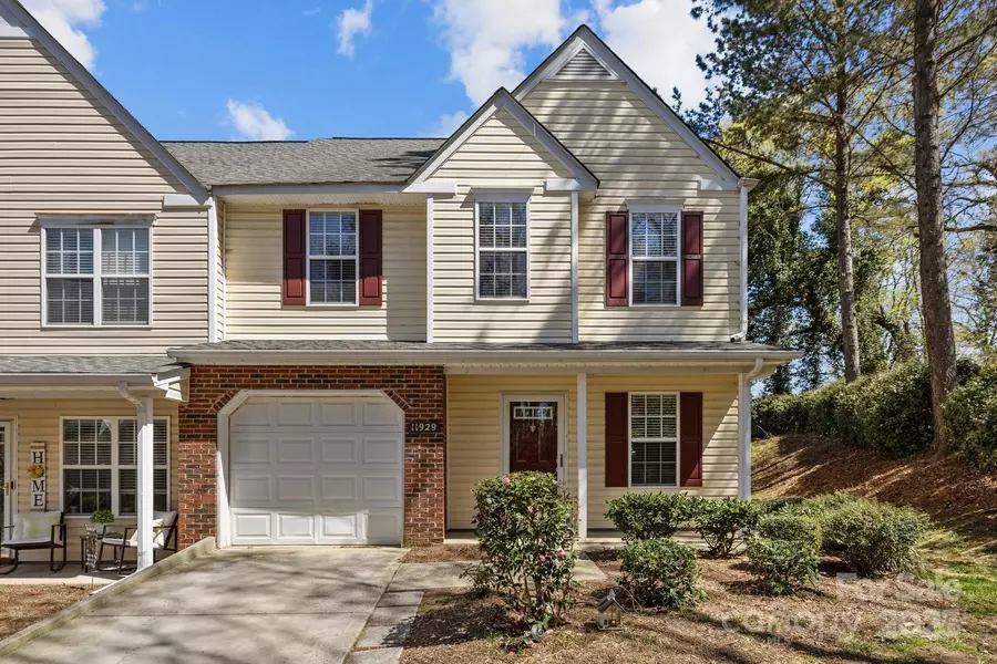 11929 Kings Castle CT, Charlotte, NC 28277