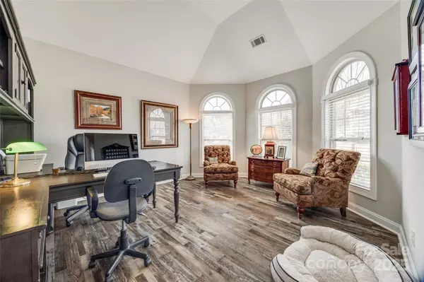Clover, SC 29710,324 Kerrydale CT #106