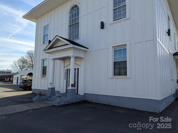 1909 E Ozark AVE, Gastonia, NC 28054