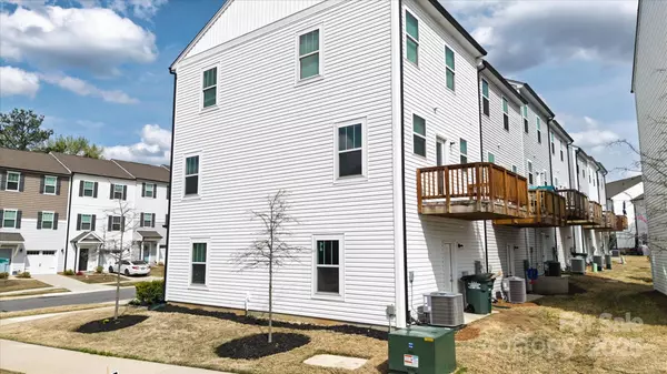 Charlotte, NC 28262,13304 Porter Creek RD