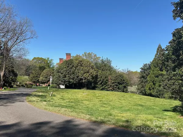 Charlotte, NC 28226,4811 Pellyn Farm CT