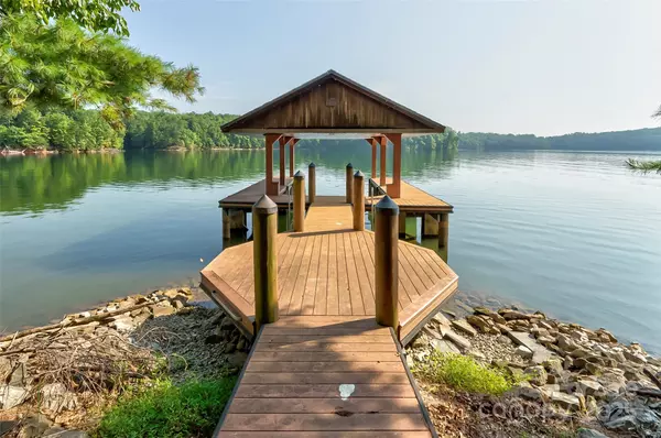 167 Cabin Bluff DR #5&6, Marion, NC 28752