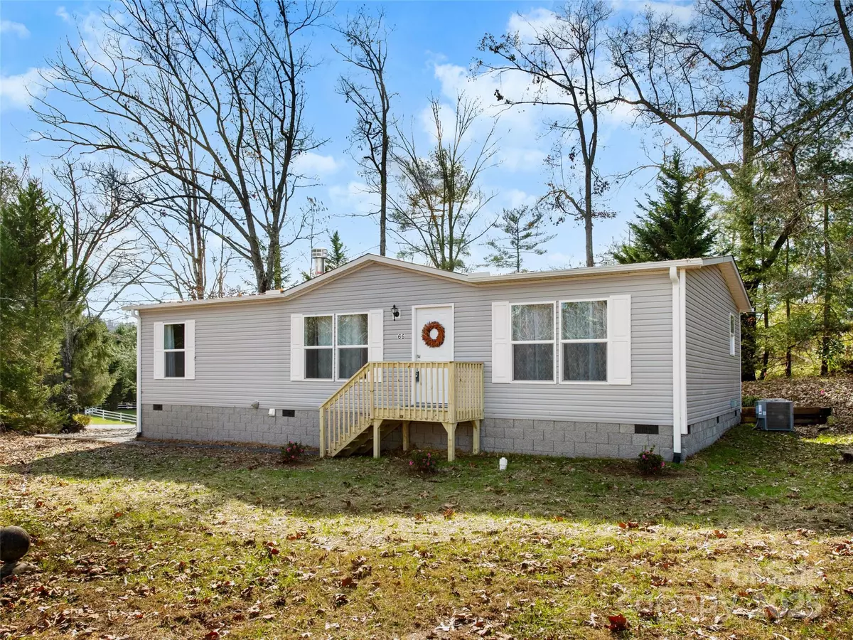 Hendersonville, NC 28739,66 Drexel RD