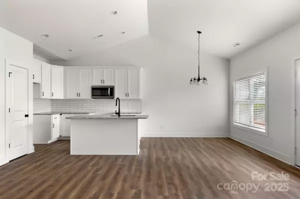 Lincolnton, NC 28092,2508 Rock Dam RD