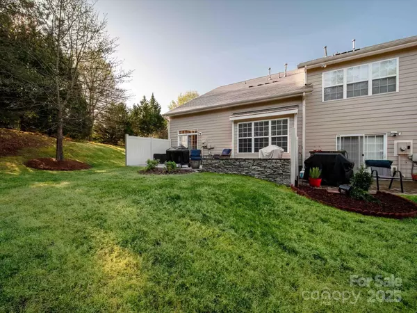 Fort Mill, SC 29708,1067 Silver Gull DR