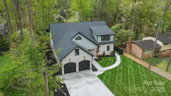 Charlotte, NC 28210,3038 Northampton DR