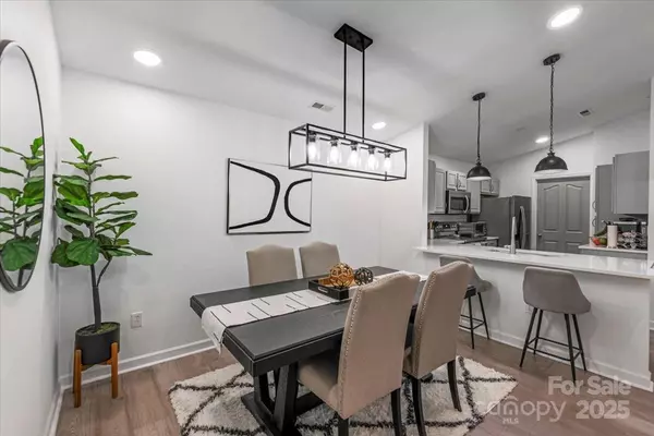 Charlotte, NC 28277,17143 Red Feather DR