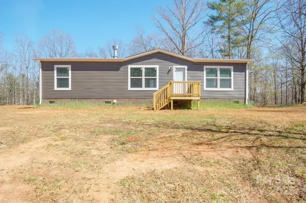 Morganton, NC 28655,1746 Canoe Creek WAY