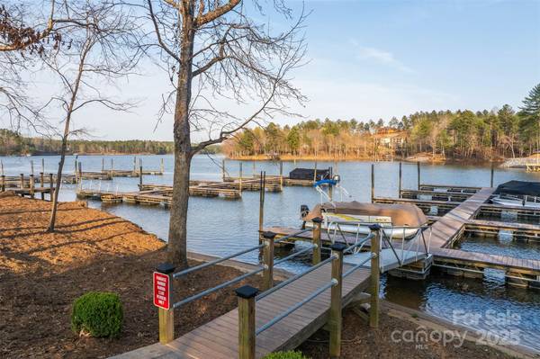 Connelly Springs, NC 28612,1672 W Paradise Harbor DR