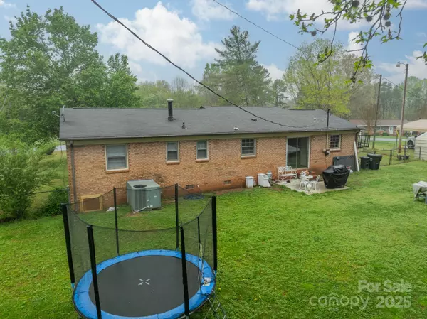 Gastonia, NC 28052,417 Donna AVE