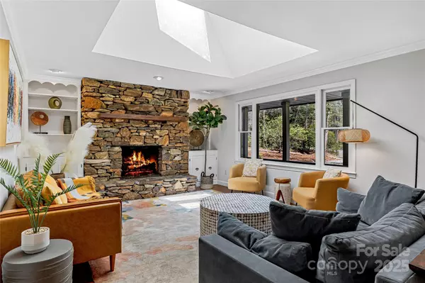 Hendersonville, NC 28739,4030 Little River RD