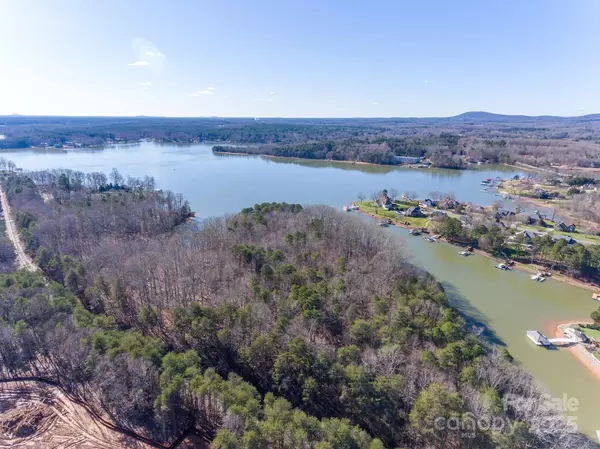 Sherrills Ford, NC 28673,4251 Slanting Bridge RD