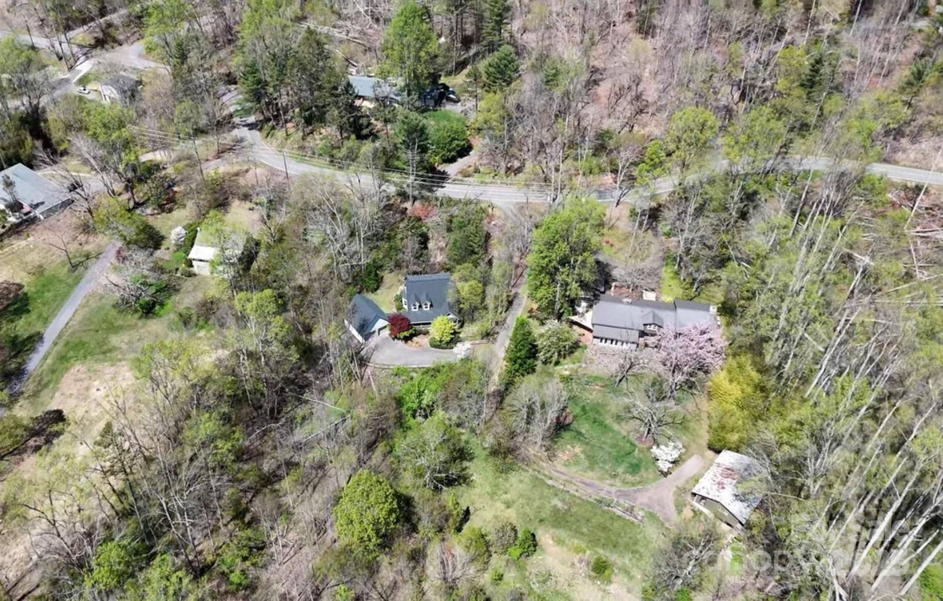 Weaverville, NC 28787,161 Hamburg Mountain RD