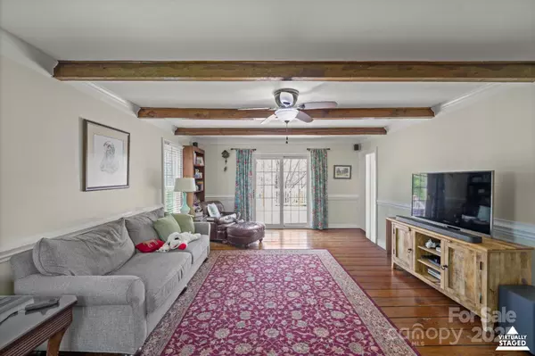 469 Augusta DR Statesville, NC 28625