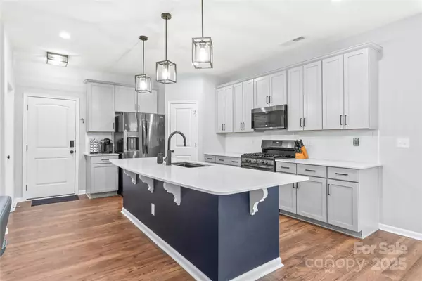 Denver, NC 28037,7662 Tanglewood WAY