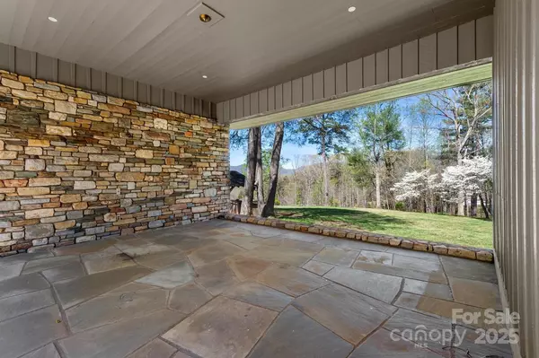Tryon, NC 28782,123 Fox Covert LN