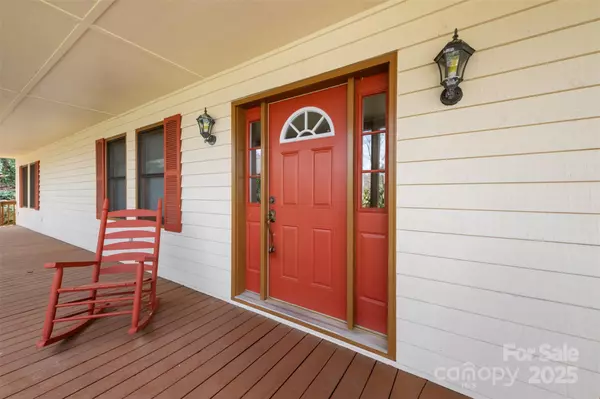Boone, NC 28607,376 Deerfield Forest Pkwy