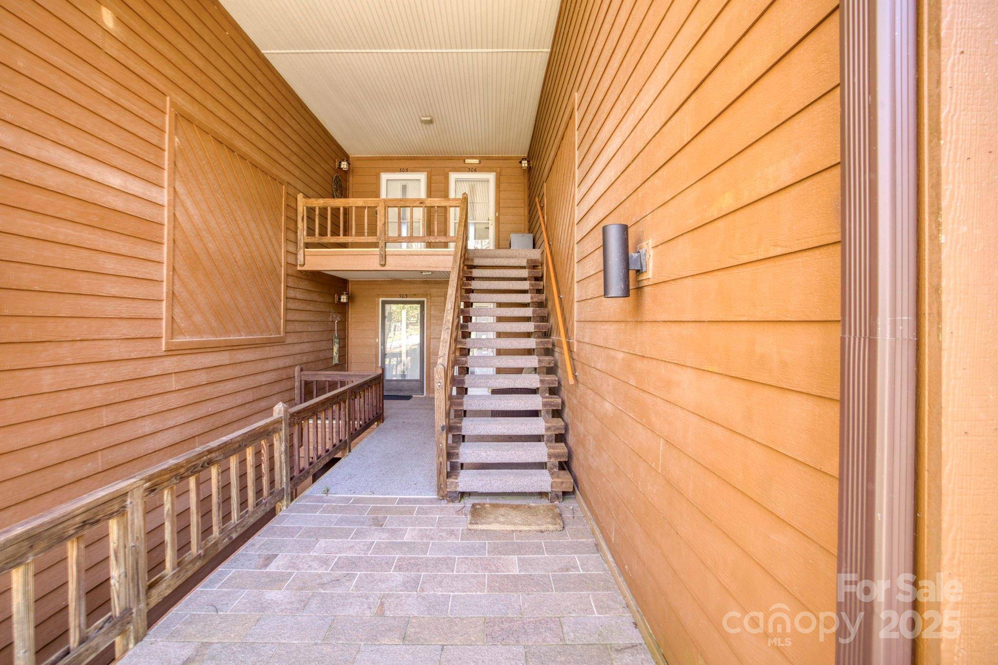 73 Toxaway Views DR #306, Lake Toxaway, NC 28747