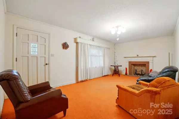 Lincolnton, NC 28092,422 Sherrill Farm RD